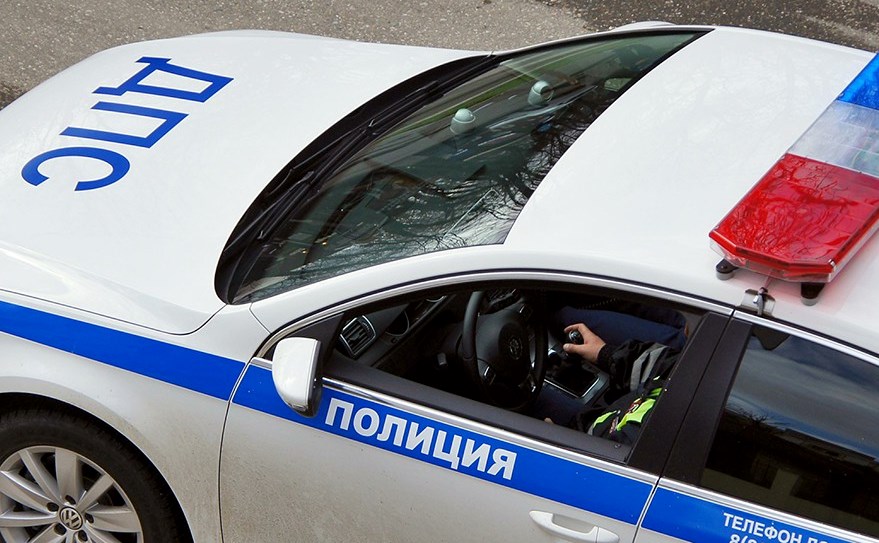 БМВ в угоне задержали сотрудники ДПС БМВ в угоне задержали сотрудники ДПС