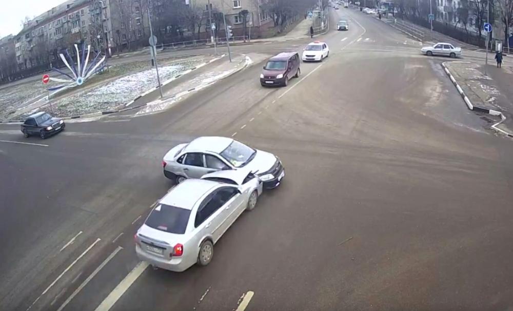 Не заметил помеху Не заметил помеху