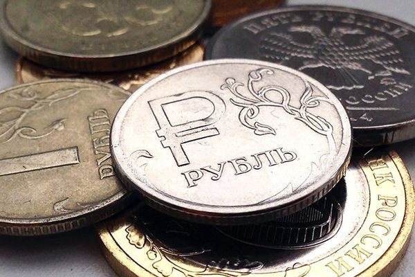 Фундаментальных причин для обвала рубля нет, заявил эксперт Фундаментальных причин для обвала рубля нет, заявил эксперт