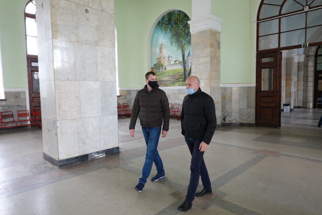 В Серпухове проинспектировали соблюдение масочного режима В Серпухове проинспектировали соблюдение масочного режима