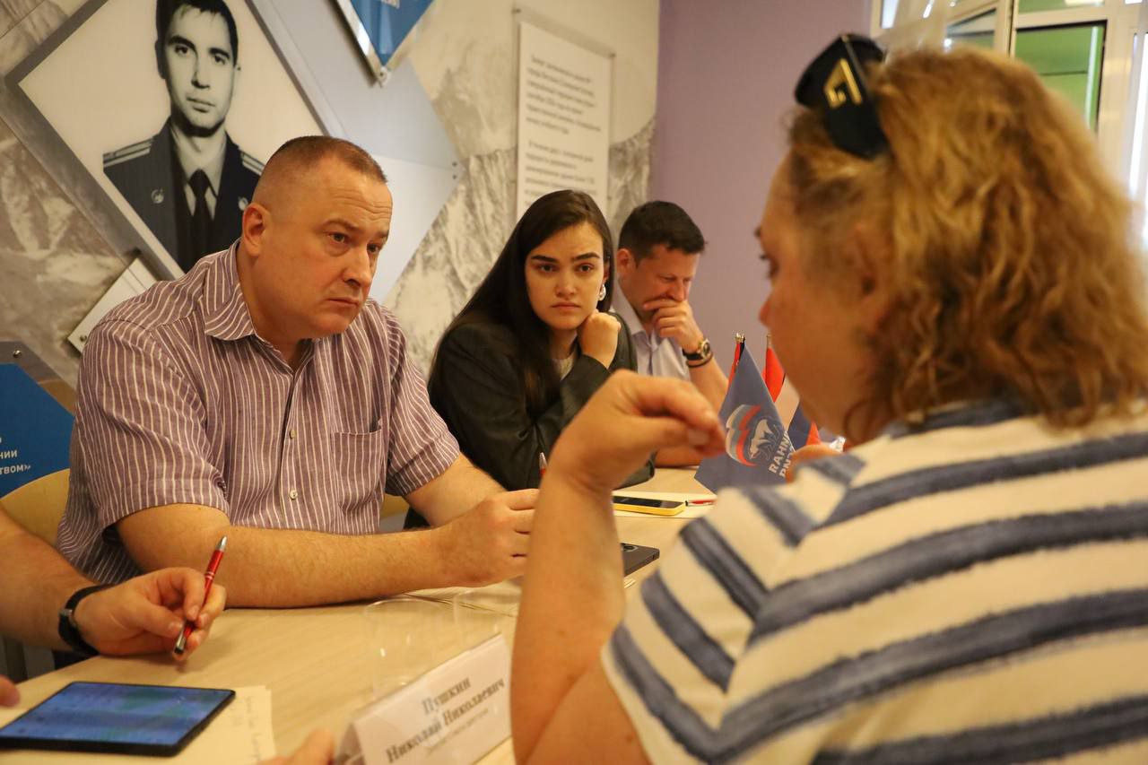 Прием жителей в формате «выездной администрации» состоялся в Серпухове Прием жителей в формате «выездной администрации» состоялся в Серпухове