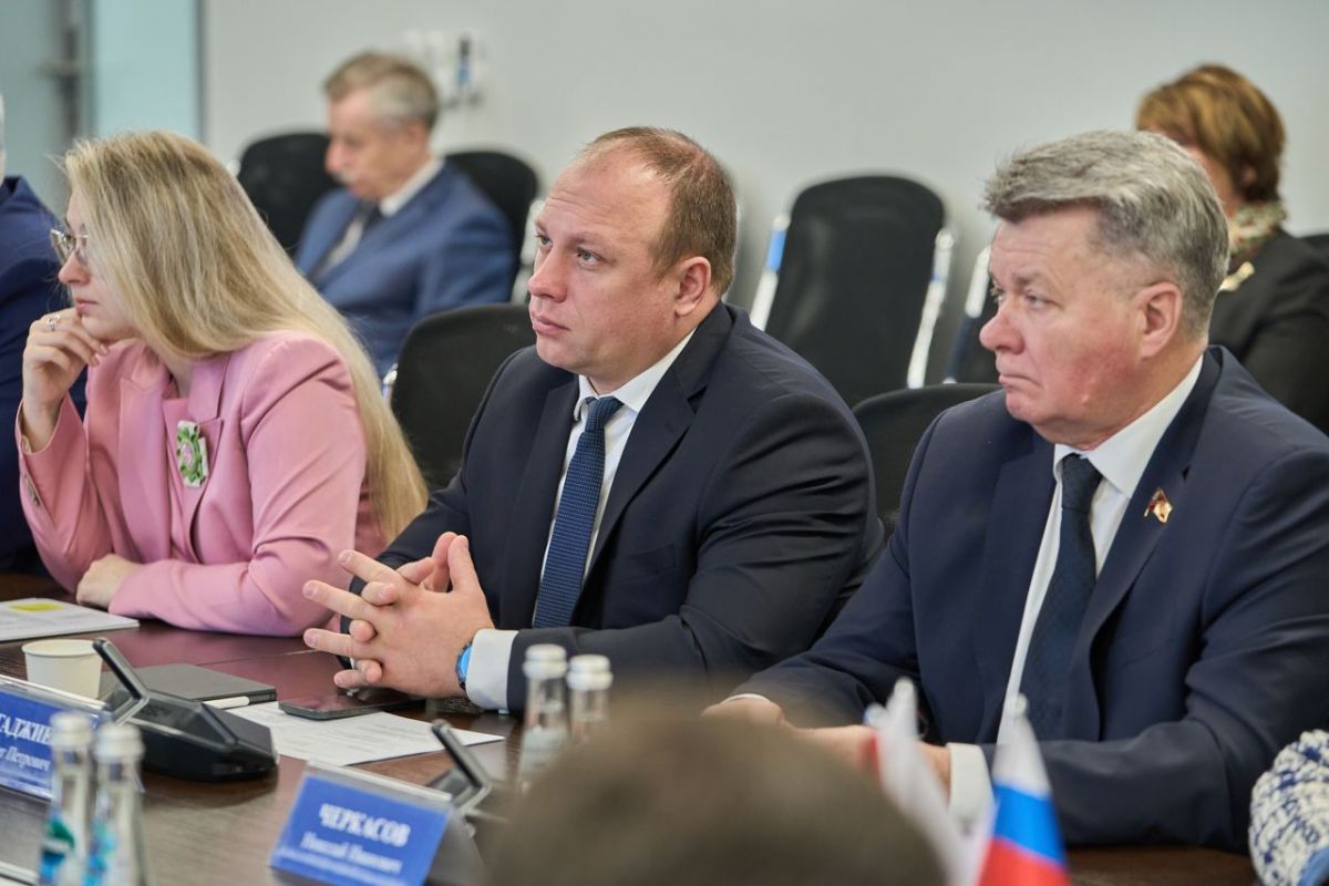 Олег Гаджиев: Государство обеспечивает своим военнослужащим по контракту все необходимые условия для успешного выполнения задач Олег Гаджиев: Государство обеспечивает своим военнослужащим по контракту все необходимые условия для успешного выполнения задач