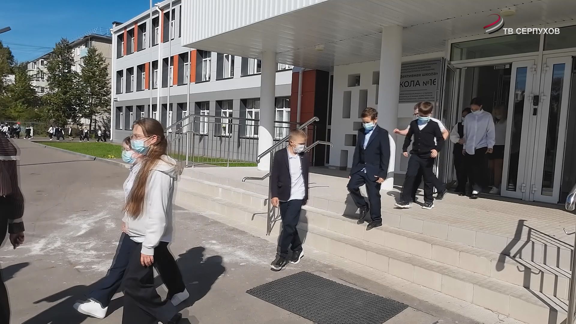 В Серпухове проводят учебные тренировки по эвакуации при пожаре