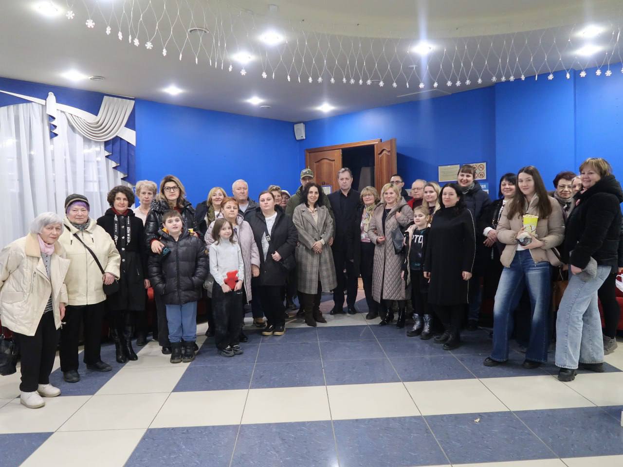 В Серпухове организовали кинопоказ для участников СВО В Серпухове организовали кинопоказ для участников СВО