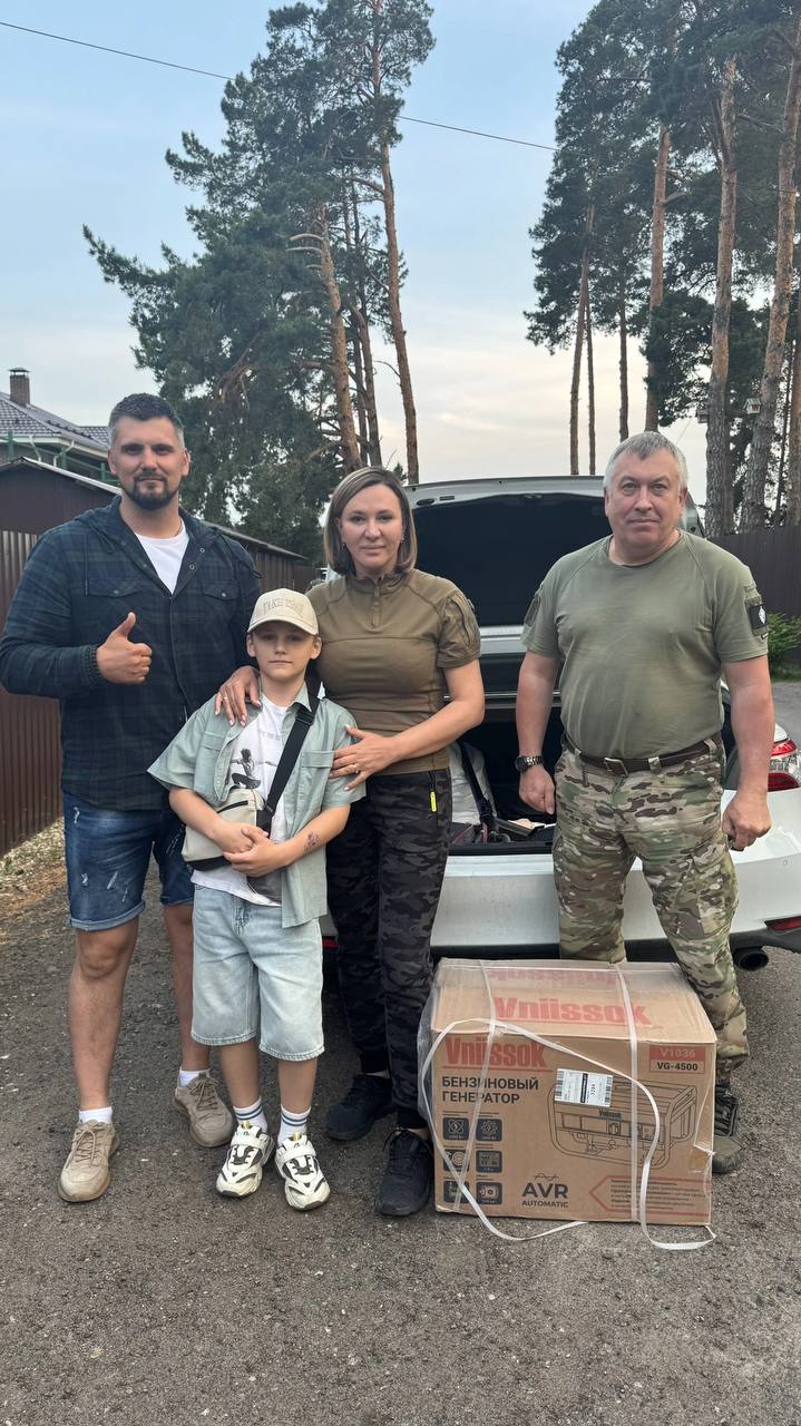 В Серпухове депутат Совета депутатов, член фракции «Единая Россия» Ольга Ковшарь продолжает помогать бойцам в зоне спецоперации В Серпухове депутат Совета депутатов, член фракции «Единая Россия» Ольга Ковшарь продолжает помогать бойцам в зоне спецоперации