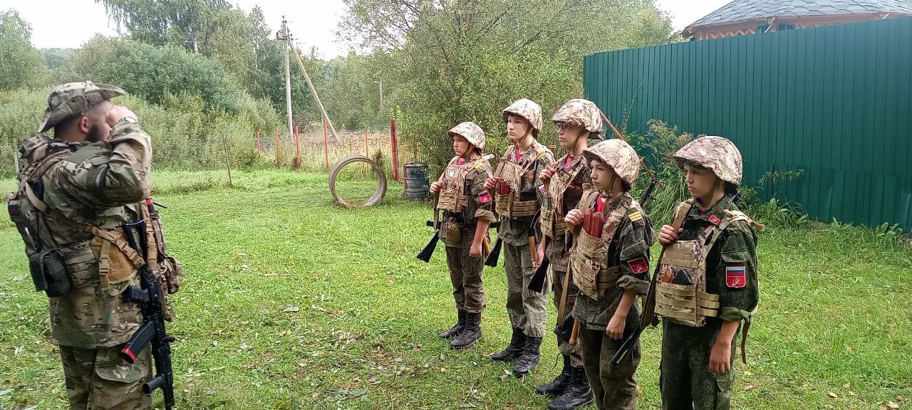 С 19 по 25 августа юнармейцы Центра гражданско-патриотической работы «Серпухович» приняли участие в летних военно-патриотических сборах «Левоящеровский гарнизон 2024».