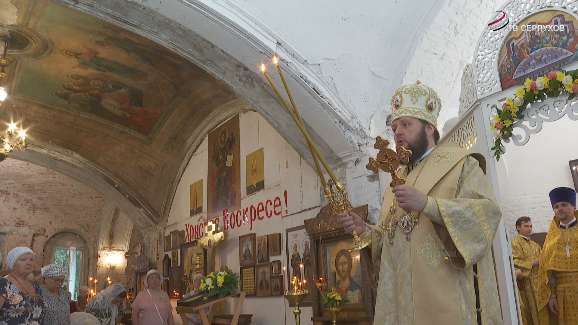Храм Воздвижения Креста Господня впервые посетил Архиепископ Подольский и Люберецкий Аксий