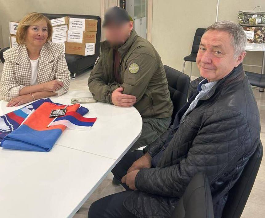 Встреча с участником СВО прошла в серпуховском Едином центре поддержки Встреча с участником СВО прошла в серпуховском Едином центре поддержки