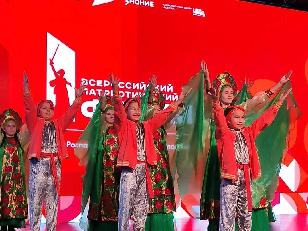 Танцоры из Серпухова выступили на сцене Национального центра «Россия»