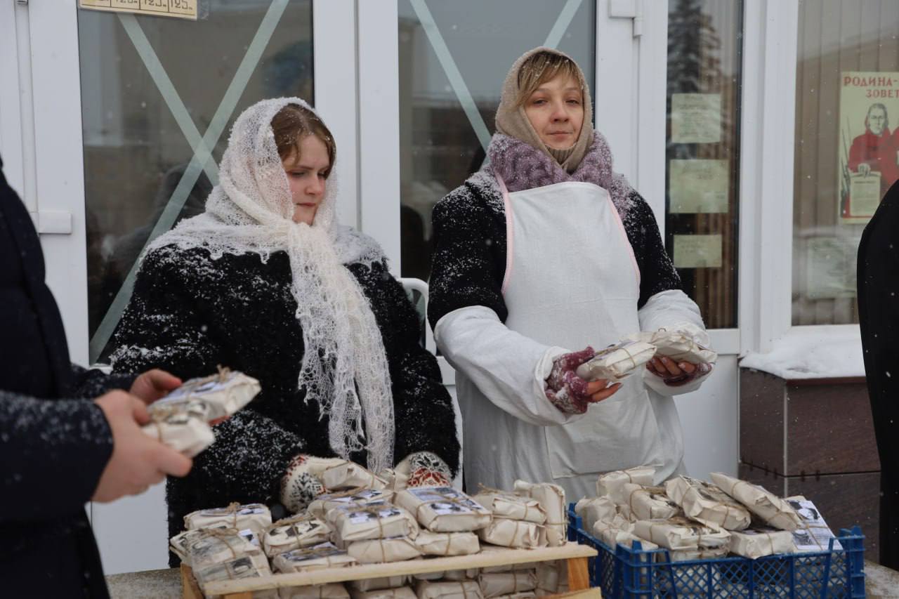 В Серпухове прошла молодежно-патриотическая акция «Блокадный хлеб»