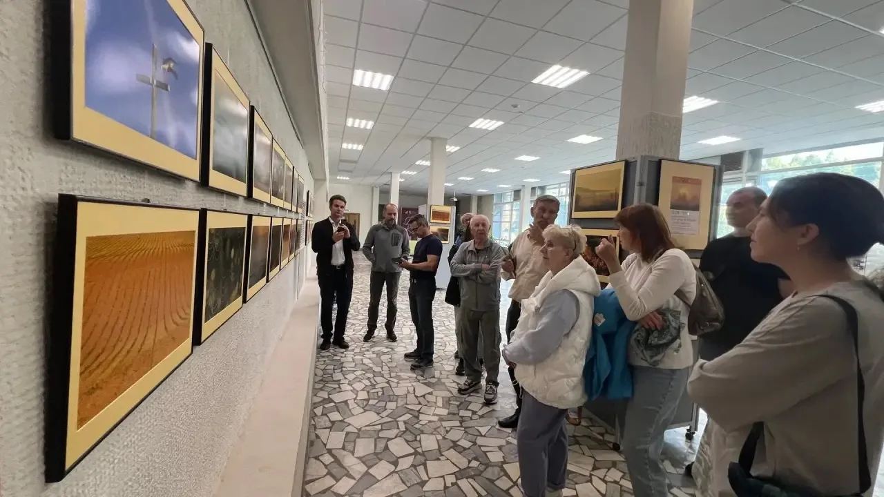 В Пущино открылась выставка белорусского фотохудожника Сергея Тарасюка