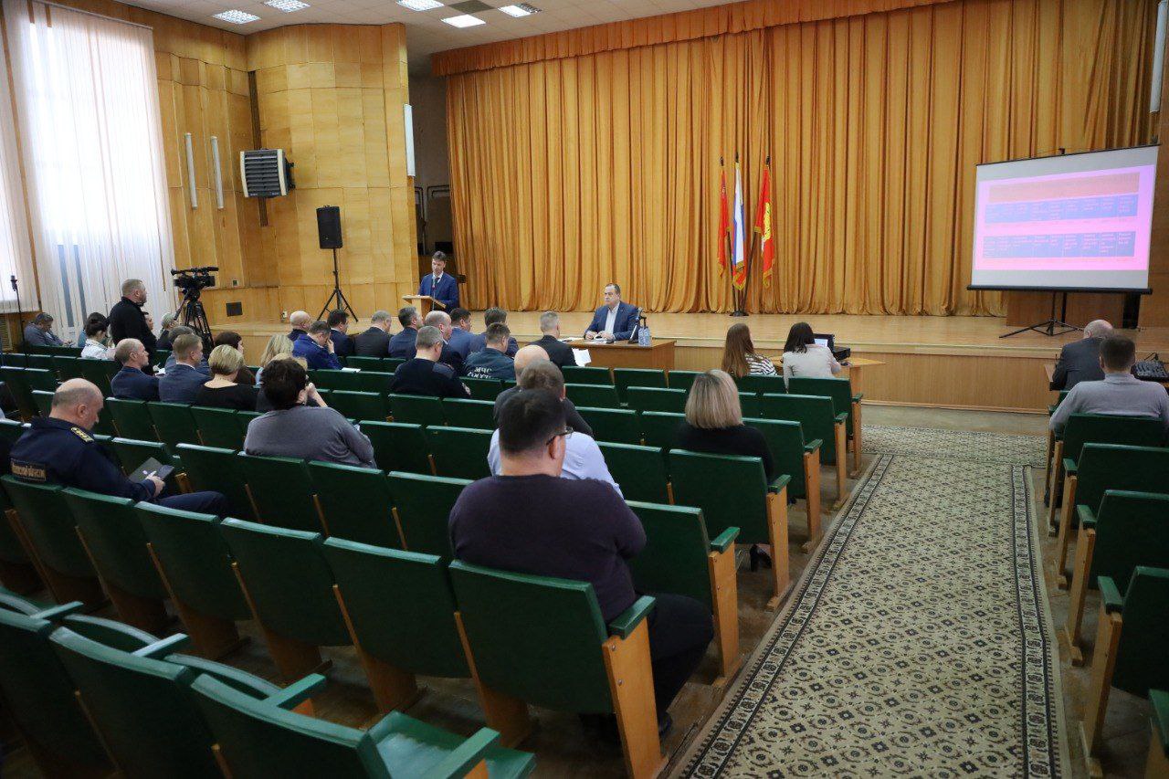 Городское хозяйство. Городское хозяйство серпухов. Комитет городского хозяйства рассказово. Депутаты серпухова. Мау городское хозяйство.