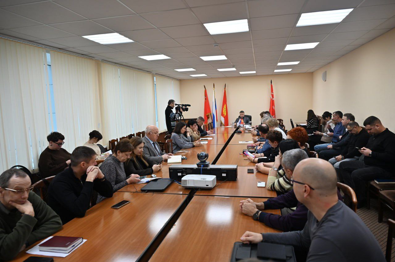 Глава Серпухова провел рабочее совещание с представителями управляющих компаний округа