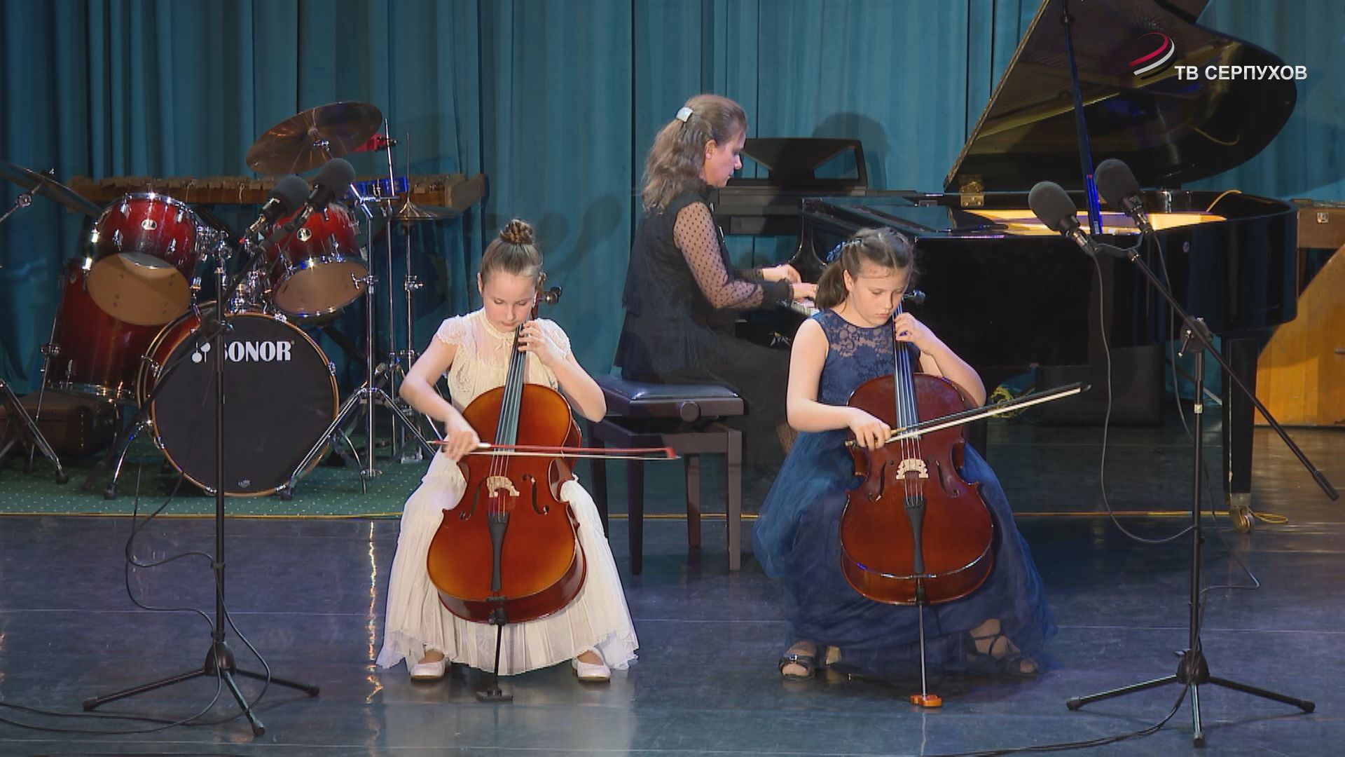 В Серпухове прошел концерт в честь 35-летия музыкальной школы №3