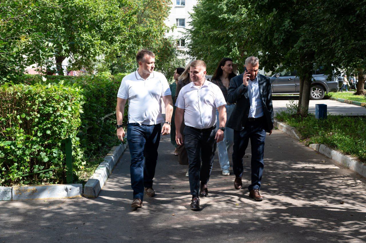 В Городском округе Серпухов продолжается комплексное благоустройство дворовых территорий