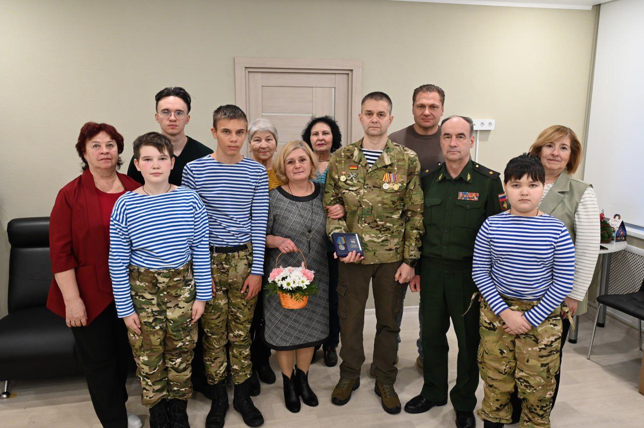 Участник СВО из Серпухова «Кузьмич» награжден медалью 