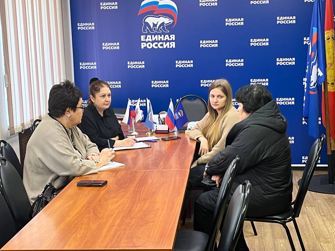 В Общественной приемной Серпухова прошла встреча с жителями округа В Общественной приемной Серпухова прошла встреча с жителями округа