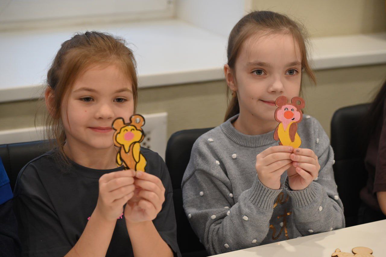 В Серпухове продолжается цикл мастер-классов для родных участников СВО