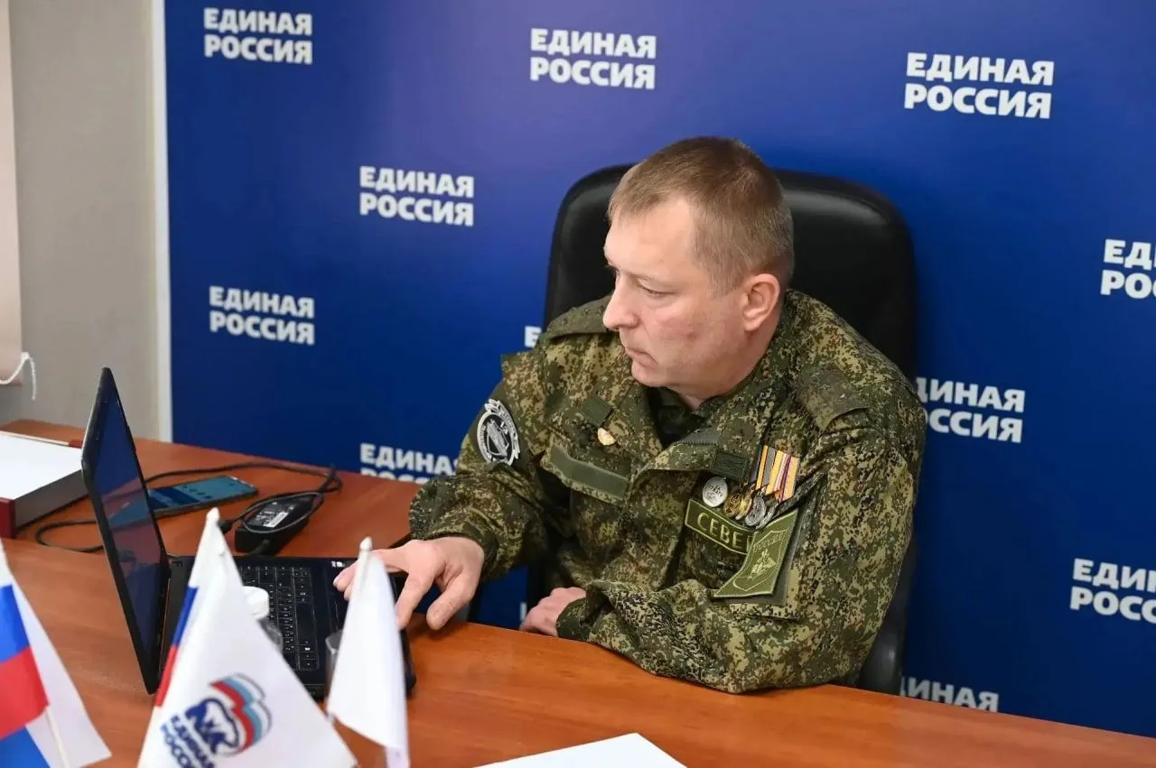 Жители Серпухова принимают участие в предварительном голосовании Единой России Жители Серпухова принимают участие в предварительном голосовании Единой России