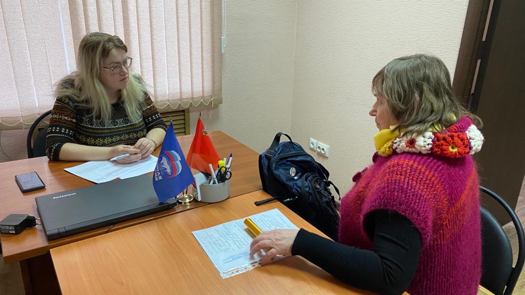 В Серпухове в общественной приемной партии состоялась встреча депутата с населением В Серпухове в общественной приемной партии состоялась встреча депутата с населением