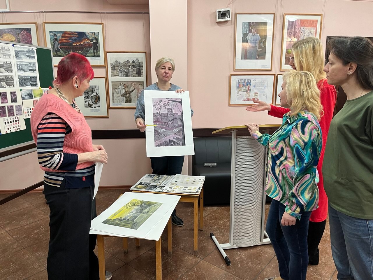 В Детской художественной школе им. А. А. Бузовкина в Серпухове начались курсы повышения квалификации