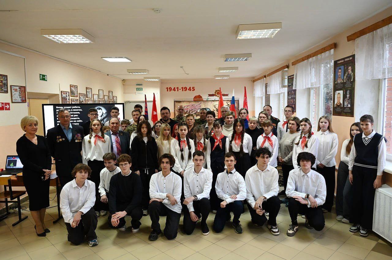 Портреты 12 погибших участников СВО разместили на Стене Памяти в Пущино