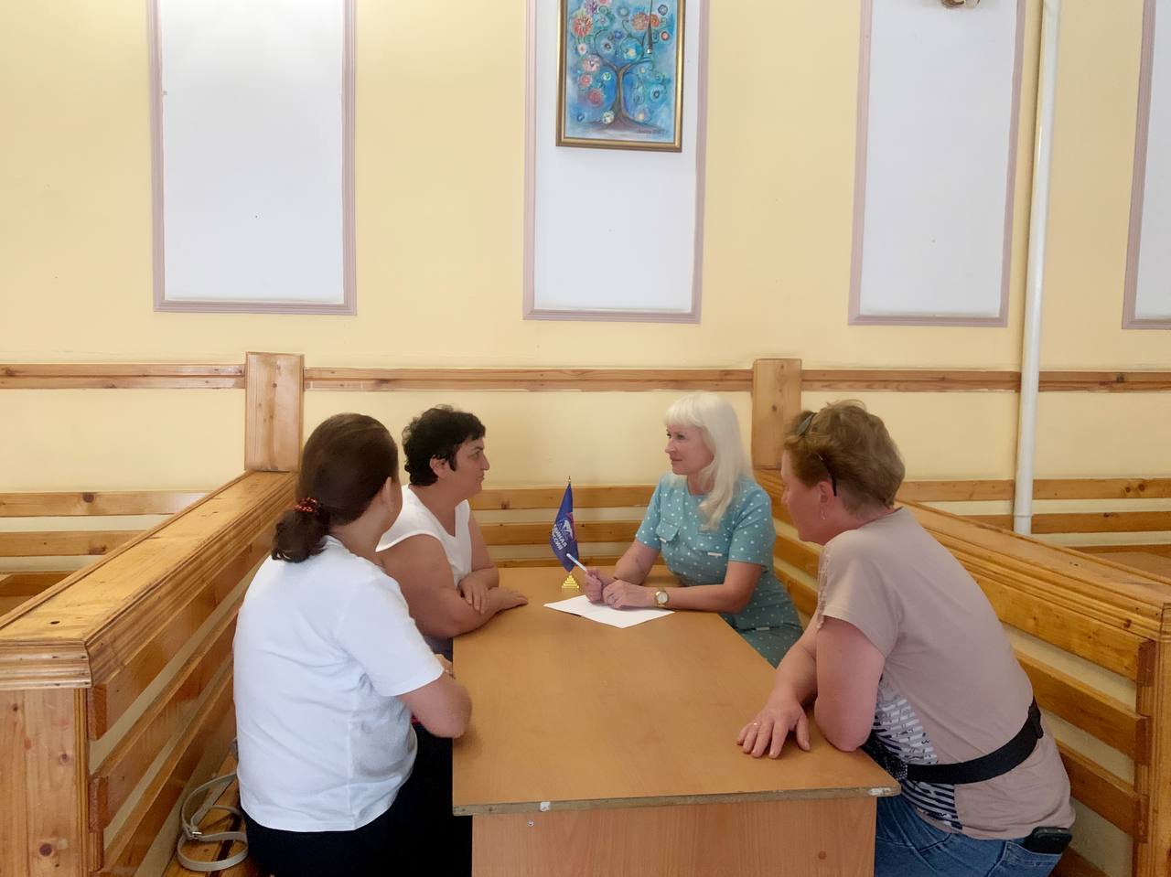 Во Дворце культуры «Исток» в Серпухове состоялся приём граждан