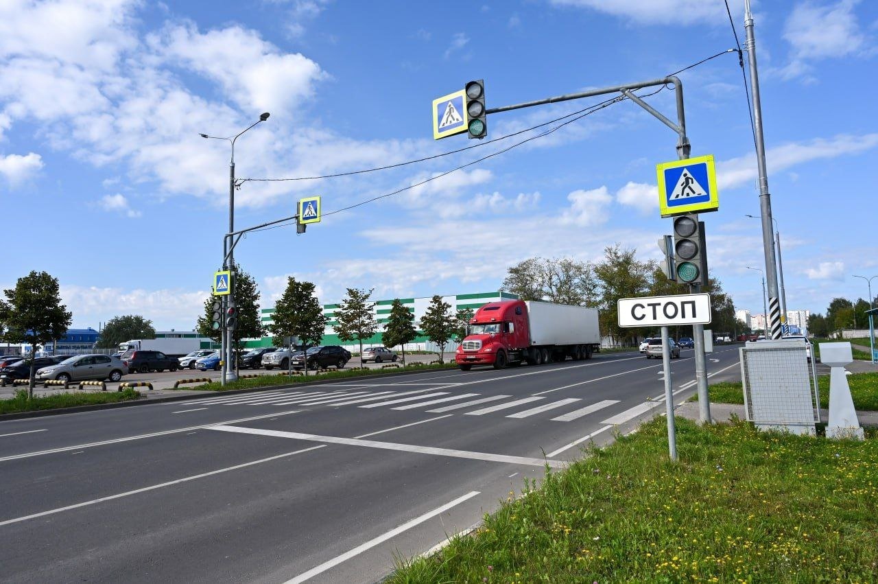 В Серпухове продолжаются дорожные работы