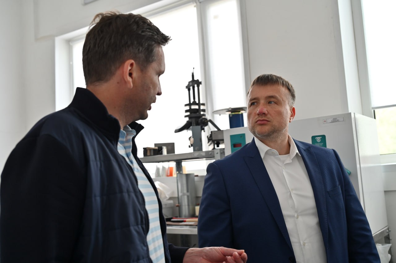 Глава города посетил филиал ООО «Брусника. Индустриализация» в Серпухове
