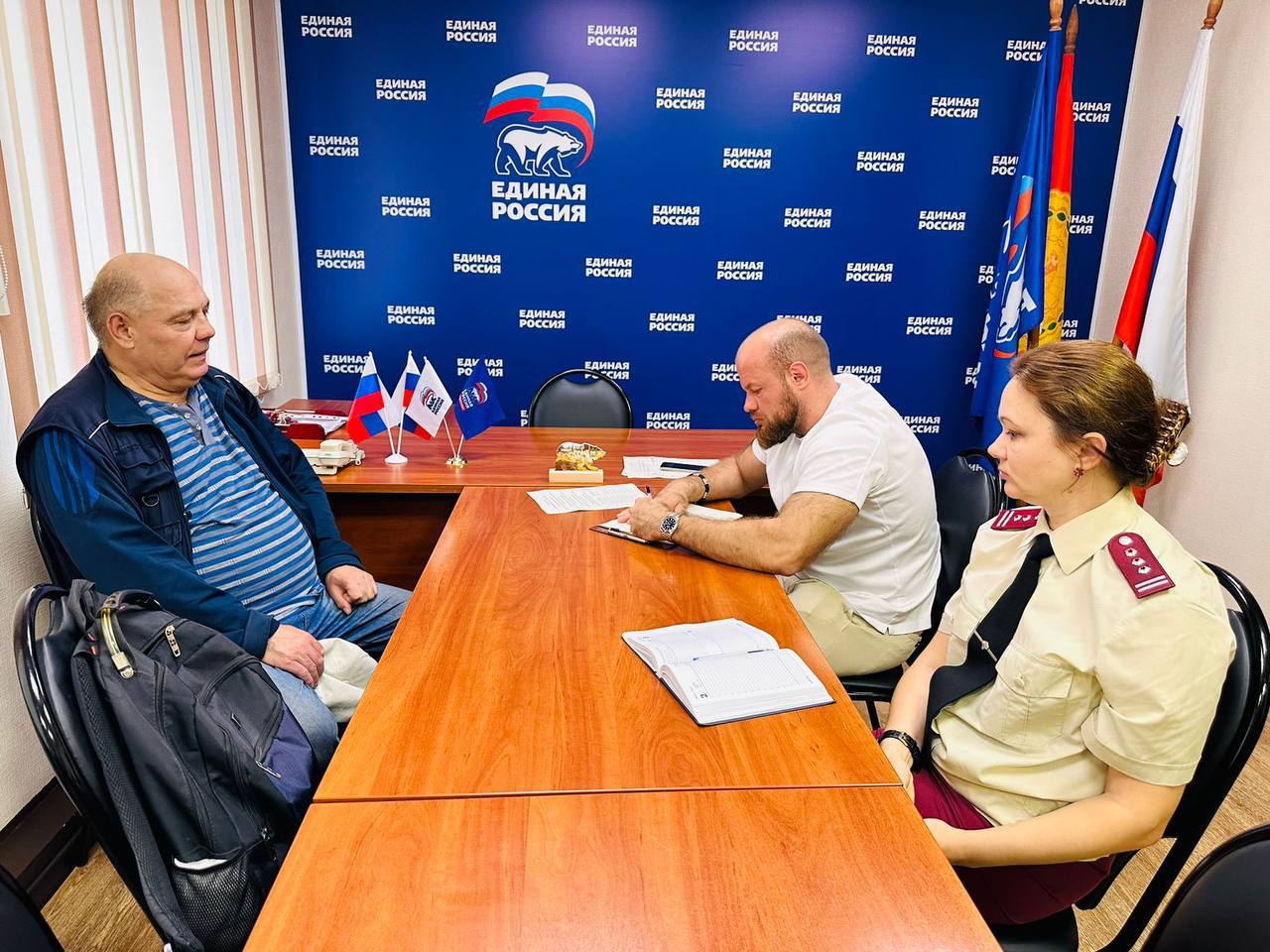 В Серпухове приём по правовым вопросам провели депутаты городского Совета