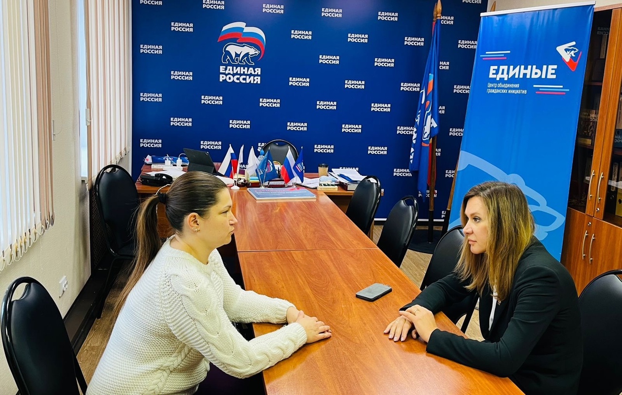 Инициативу по информированию жителей Серпухова о вопросах недвижимости обсудили в местном отделении «Единой России» Инициативу по информированию жителей Серпухова о вопросах недвижимости обсудили в местном отделении «Единой России»