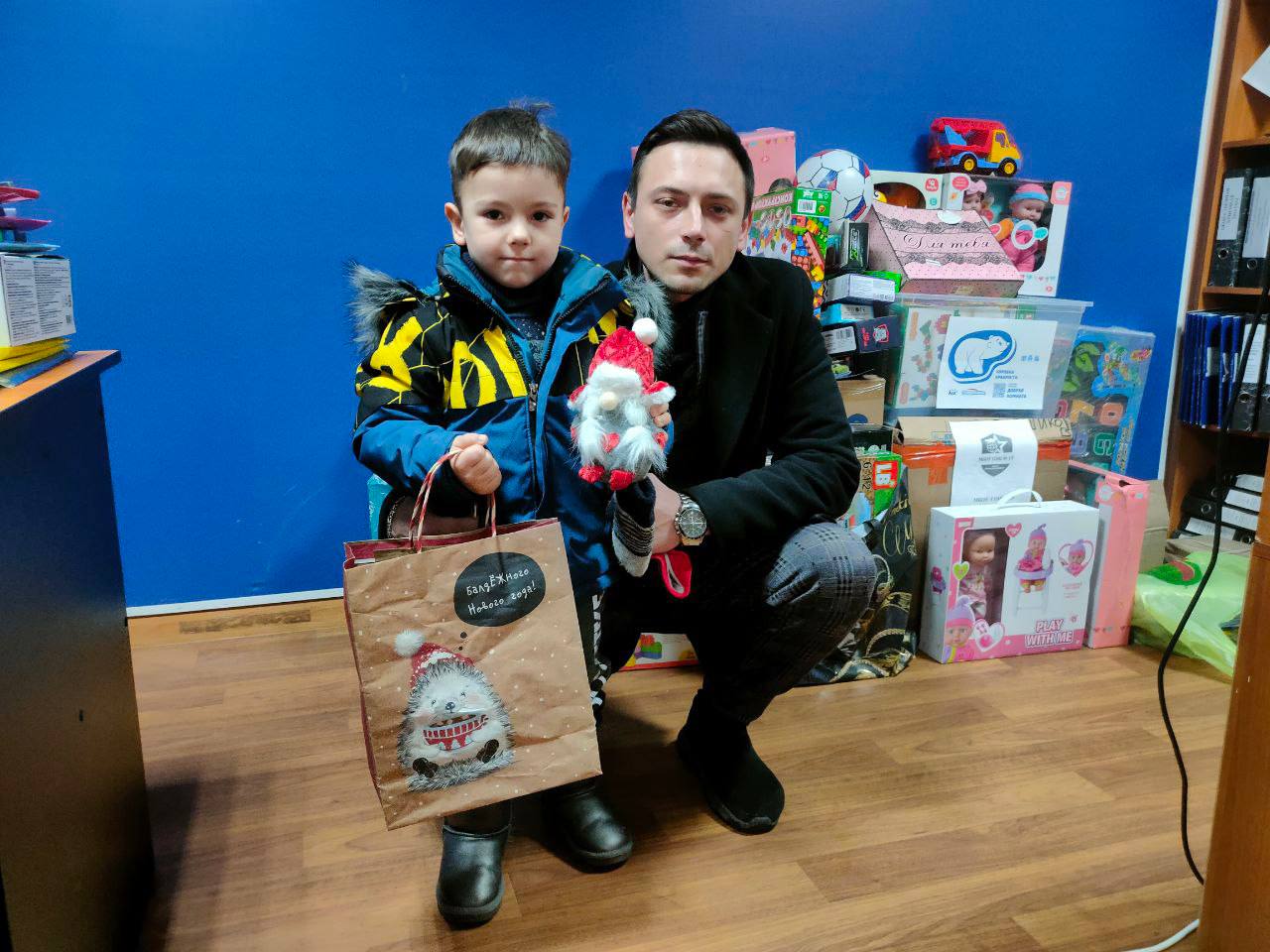 Сторонник партии «Единая Россия» в Серпухове присоединился к акциям «Тепло из дома» и «Коробка храбрости» Сторонник партии «Единая Россия» в Серпухове присоединился к акциям «Тепло из дома» и «Коробка храбрости»