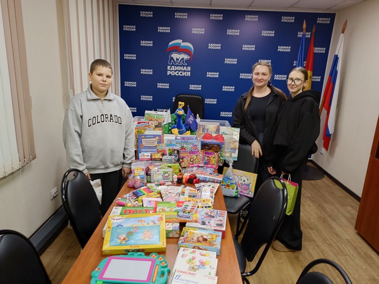 В Серпухове и Протвино продолжается акция «Коробка храбрости»
