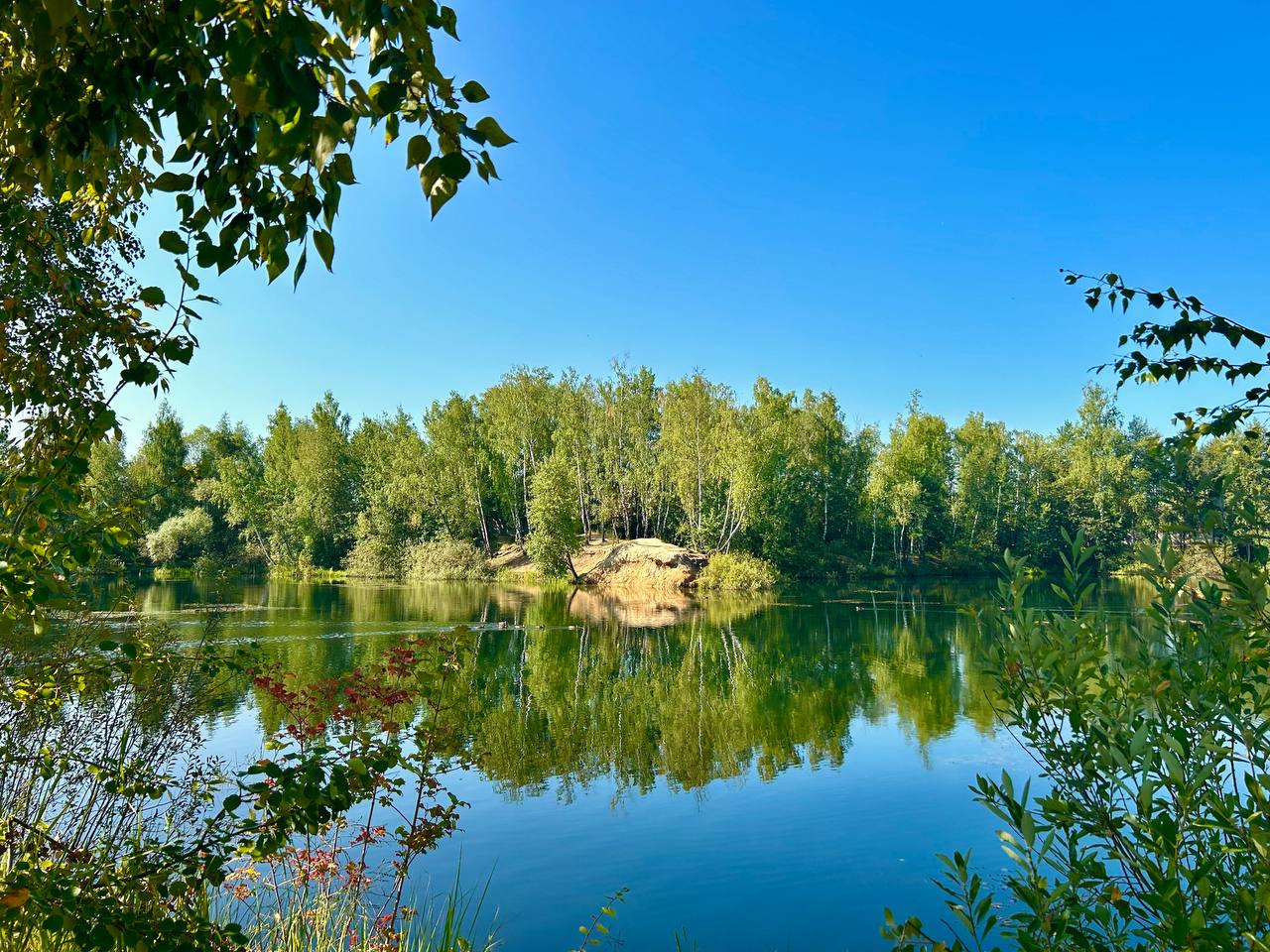 В Серпухове провели экологическую акцию по уборке водных объектов В Серпухове провели экологическую акцию по уборке водных объектов