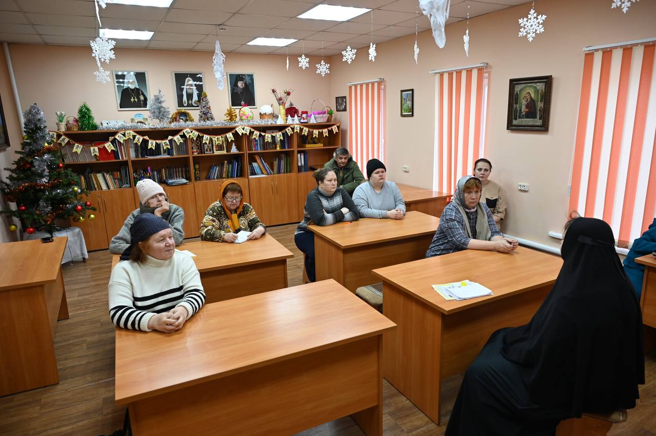 Центр милосердия имени святителя Николая Чудотворца начал свою работу в Серпухове Центр милосердия имени святителя Николая Чудотворца начал свою работу в Серпухове