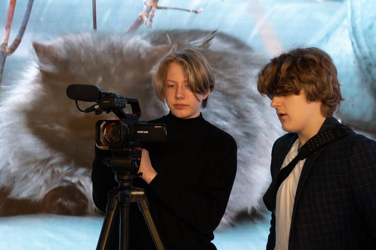 Медиалаборатория «БиоТех-Пущино» сняла сюжет о визите в редакцию Серпуховского информационного агентства