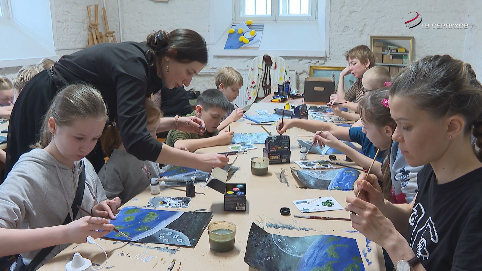 В Серпуховском историко-художественном музее провели мастер-класс ко Дню космонавтики