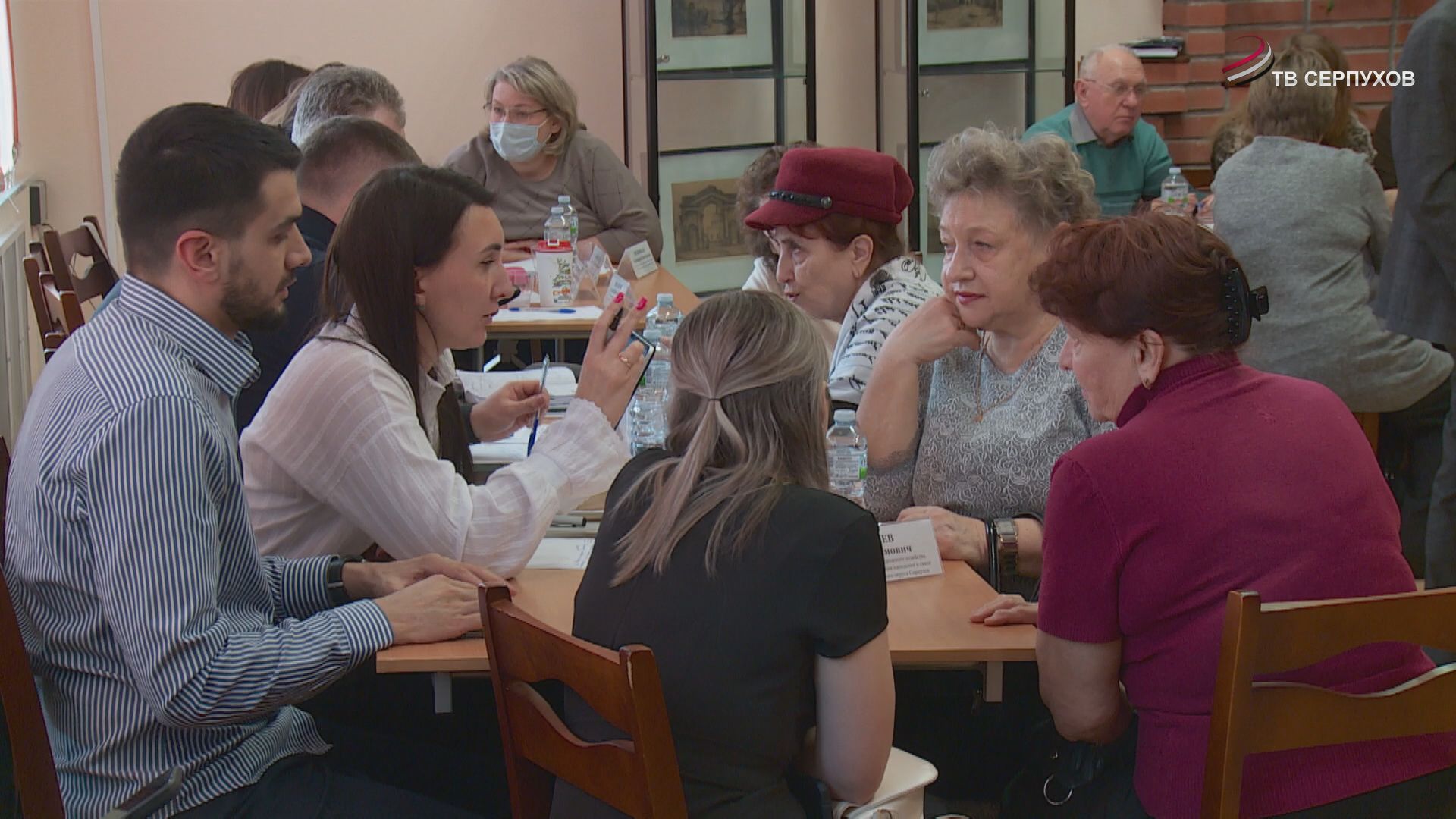 В Серпухове провели встречу с жителями в формате выездной администрации