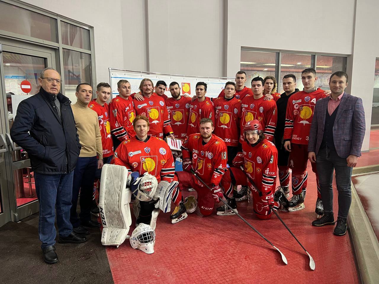 Вторая игра НХЛ в Серпухове завершилась победой команды Губернского колледжа Вторая игра НХЛ в Серпухове завершилась победой команды Губернского колледжа