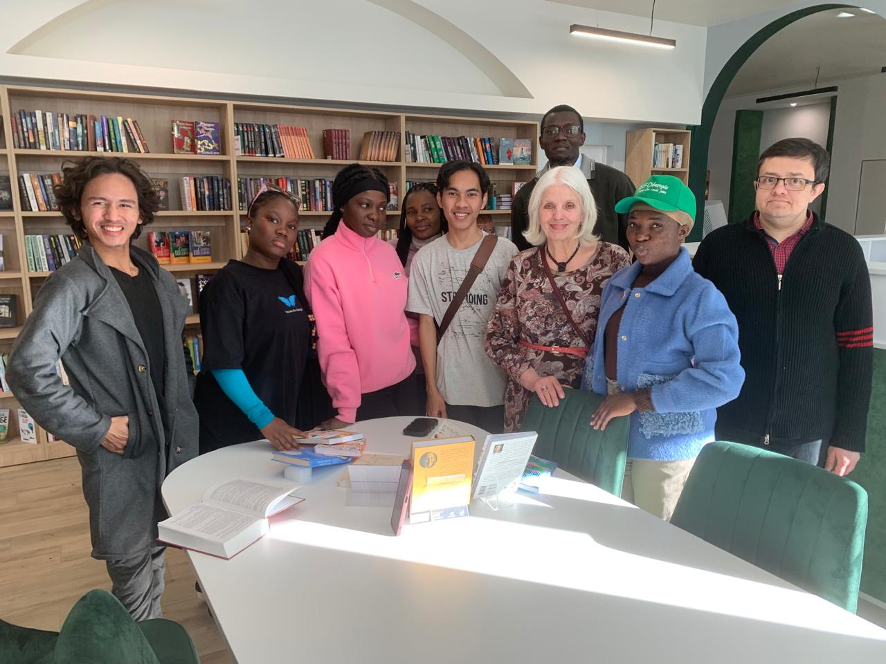 Студенты ПущГЕНИ посетили пущинскую библиотеку