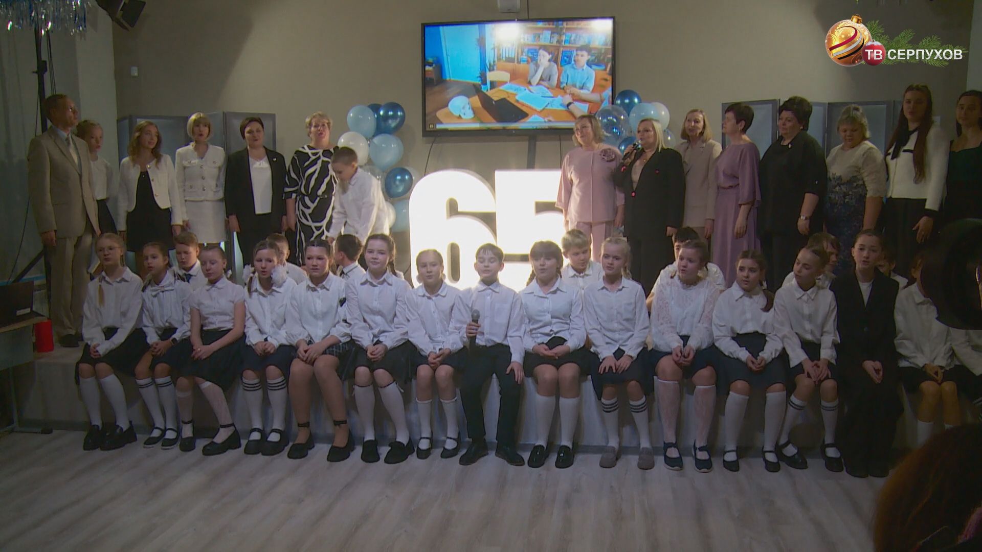 Школа в Данках отметила свое 65-летие