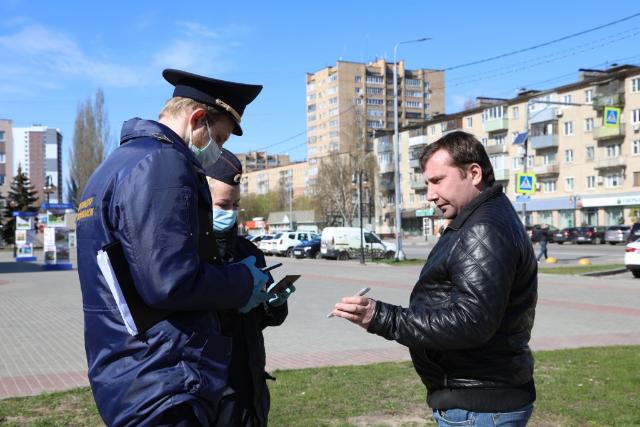 В Серпухове провели рейды по пресечению нарушения режима самоизоляции В Серпухове провели рейды по пресечению нарушения режима самоизоляции