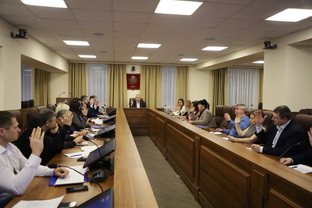 Налоги общество. Государство и экономика. Процесс социализации индивида. Ряд экспертов отмечает значительную роль государства. Внешние эффекты задачи.