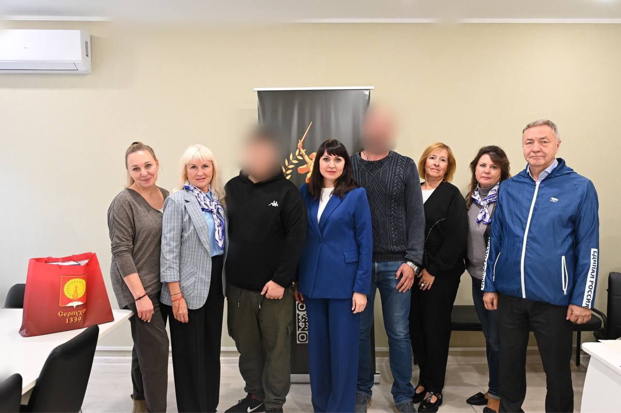 В Серпухове прошла встреча активистов «Единой России» с участниками СВО