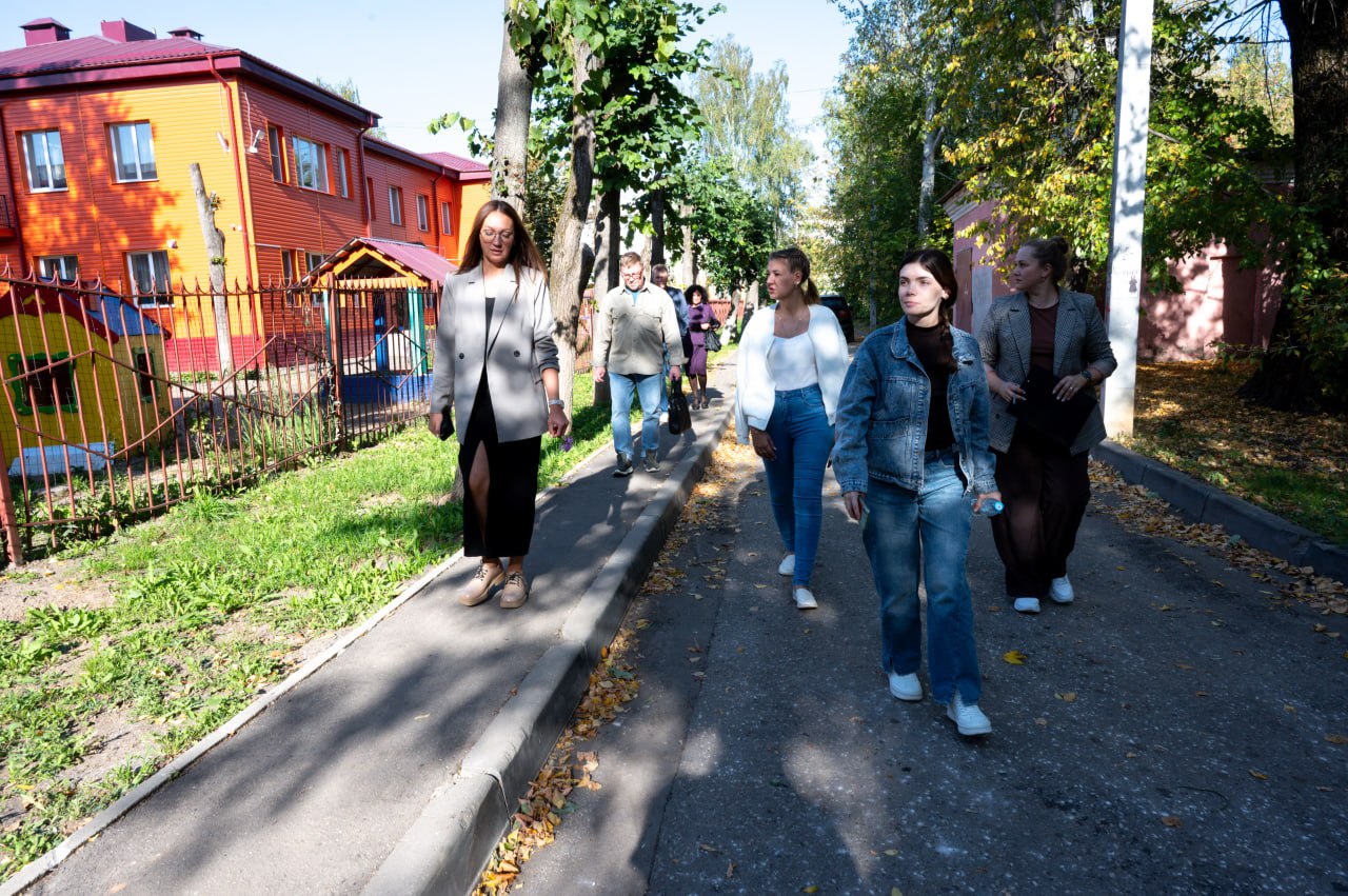 Рейд оперативной группы по благоустройству прошёл в центре Серпухова
