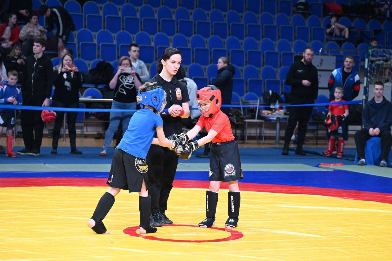 Открытый турнир по панкратиону «Честь воина» состоялся в Серпухове