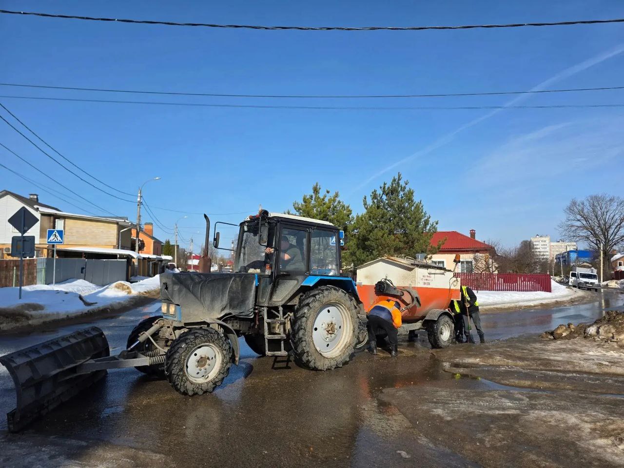В Серпухове стартовал ямочный ремонт дорожного полотна