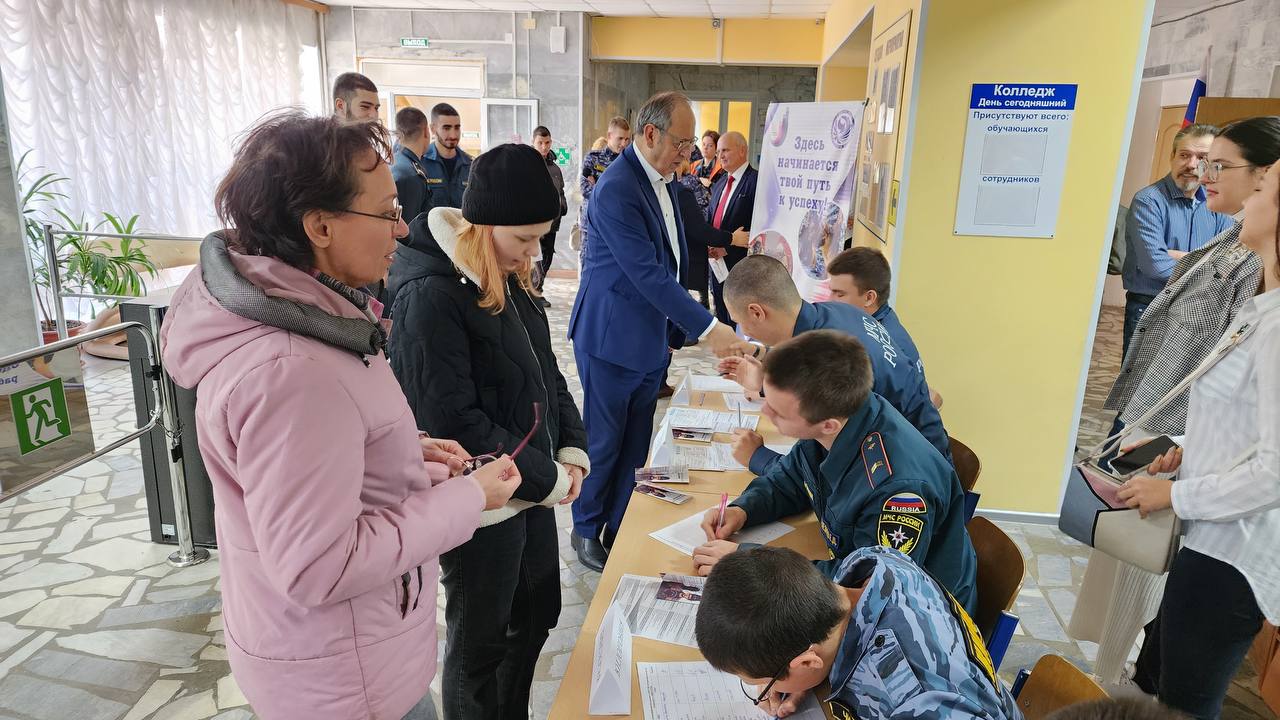 Губернский колледж создаст в Протвино образовательный кластер «Индустрия робототехники» Губернский колледж создаст в Протвино образовательный кластер «Индустрия робототехники»