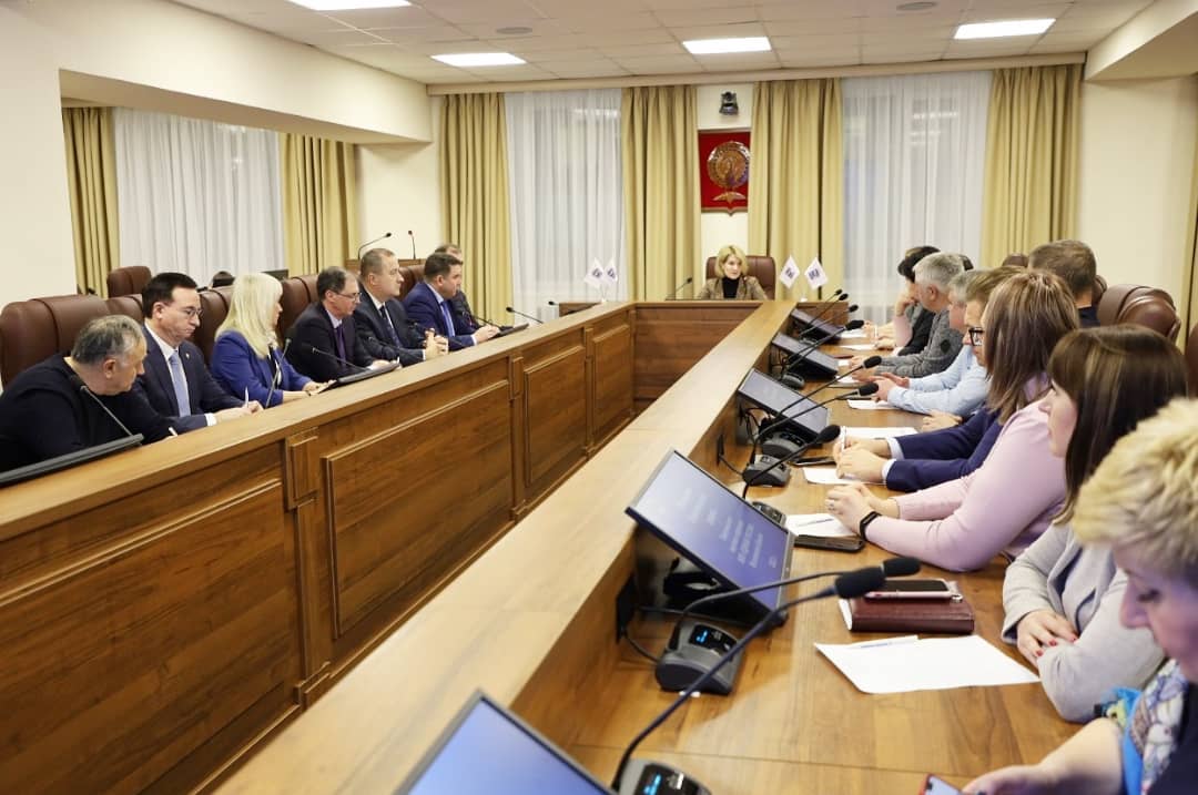 В Серпухове на Политсовете обсудили ряд важных вопросов В Серпухове на Политсовете обсудили ряд важных вопросов