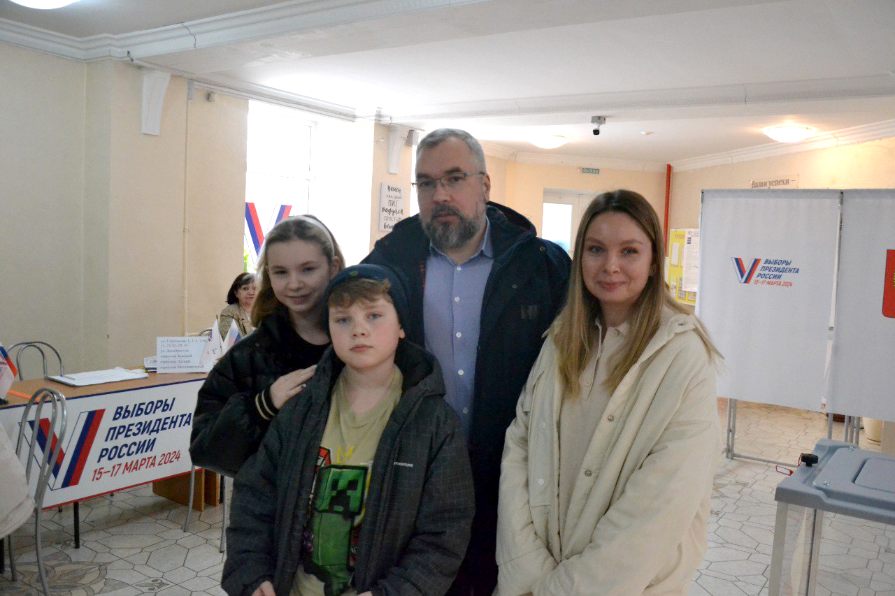 Николай Пушкин: «Взятый курс на дальнейшее развитие России будет продолжен» Николай Пушкин: «Взятый курс на дальнейшее развитие России будет продолжен»